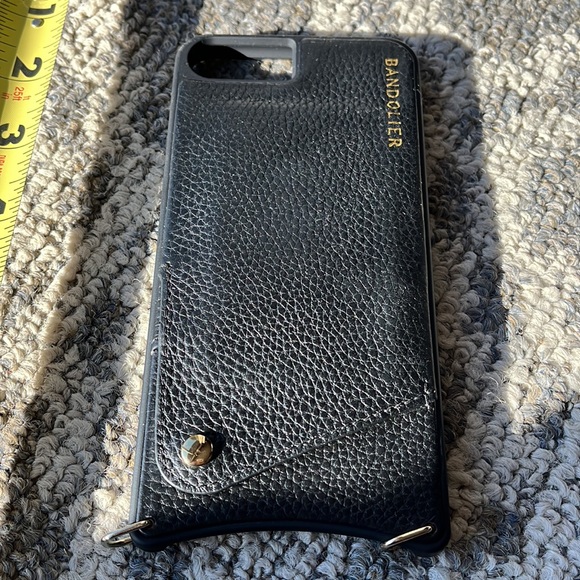 Bandolier with expandable pouch and AirPod case - Picture 4 of 10